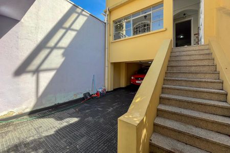 Casa à venda com 190m², 4 quartos e 2 vagasGaragem