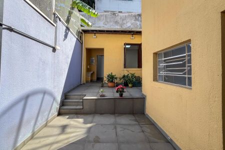 Casa à venda com 190m², 4 quartos e 2 vagasQuintal