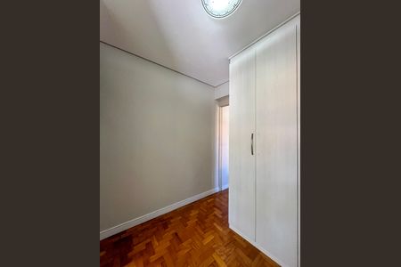 Casa à venda com 190m², 4 quartos e 2 vagasCloset