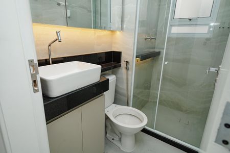 Apartamento para alugar com 40m², 2 quartos e sem vaga Apartamento para alugar com 40m², 2 quartos e sem vagaBanheiro