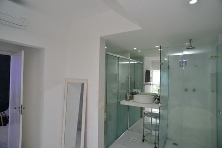 Apartamento para alugar com 100m², 2 quartos e 1 vaga Apartamento para alugar com 100m², 2 quartos e 1 vagaSuíte Principal