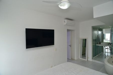Apartamento para alugar com 100m², 2 quartos e 1 vaga Apartamento para alugar com 100m², 2 quartos e 1 vagaSuíte Principal