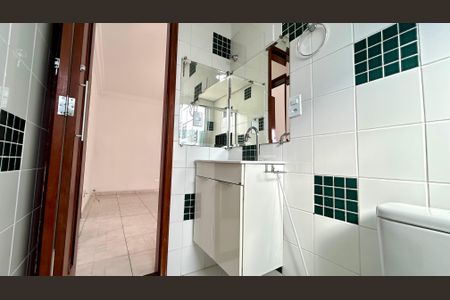 Apartamento para alugar com 50m², 2 quartos e 1 vaga Apartamento para alugar com 50m², 2 quartos e 1 vagaBanheiro
