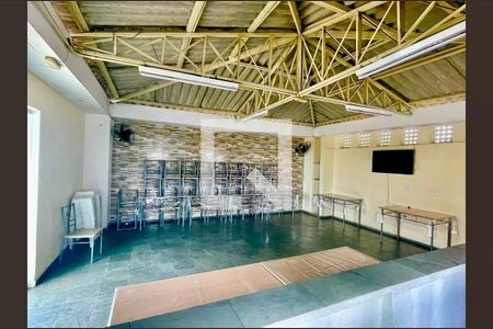 Apartamento para alugar com 50m², 2 quartos e 1 vaga Apartamento para alugar com 50m², 2 quartos e 1 vagaÁrea comum - Salão de festas