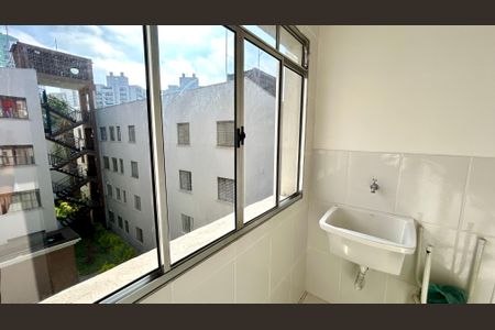 Apartamento para alugar com 50m², 2 quartos e 1 vaga Apartamento para alugar com 50m², 2 quartos e 1 vagaÁrea de Serviço