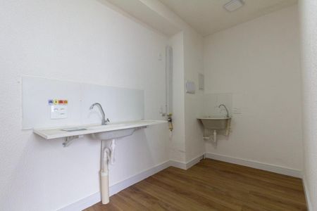 Apartamento para alugar com 41m², 2 quartos e sem vaga Apartamento para alugar com 41m², 2 quartos e sem vagaCozinha e Área de Serviço