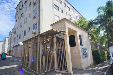 Apartamento à venda com 52m², 2 quartos e 1 vaga Apartamento à venda com 52m², 2 quartos e 1 vagaFachada