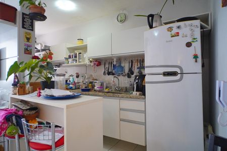 Apartamento à venda com 52m², 2 quartos e 1 vaga Apartamento à venda com 52m², 2 quartos e 1 vagaCozinha