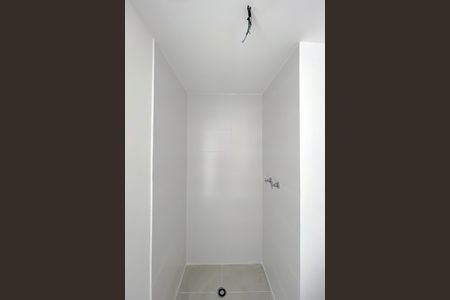 Apartamento à venda com 29m², 1 quarto e sem vaga Apartamento à venda com 29m², 1 quarto e sem vagaBanheiro da Suíte