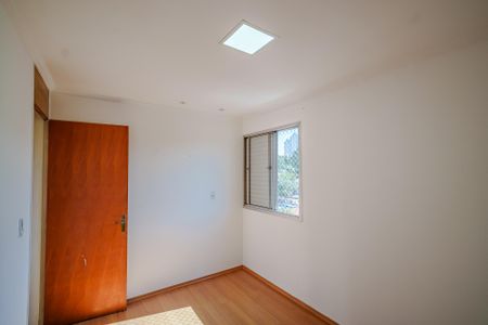 Apartamento à venda com 48m², 2 quartos e 1 vagaQuarto 2