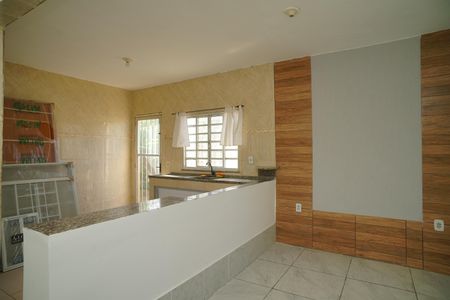 Sala de casa para alugar com 2 quartos, 63m² em Itaupuaçu, Maricá