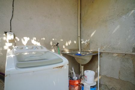 Casa para alugar com 63m², 2 quartos e 1 vagaÁrea de Serviço