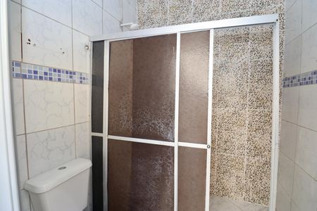 Casa para alugar com 90m², 2 quartos e sem vaga Casa para alugar com 90m², 2 quartos e sem vagaBanheiro lavanderia