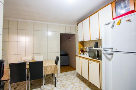 Casa à venda com 150m², 2 quartos e 2 vagasCozinha
