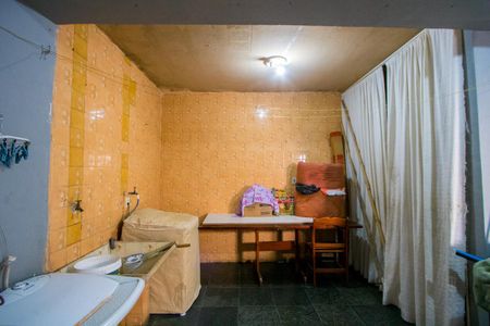 Casa à venda com 150m², 2 quartos e 2 vagasÁrea de serviço