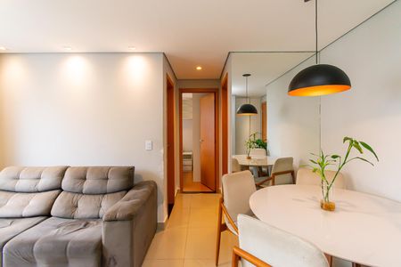 Sala de apartamento para alugar com 2 quartos, 44m² em Cidade São Mateus, São Paulo