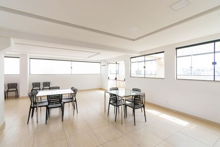 Apartamento para alugar com 44m², 2 quartos e 1 vagaÁrea comum