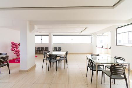 Apartamento para alugar com 44m², 2 quartos e 1 vagaÁrea comum