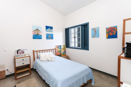 Casa à venda com 328m², 4 quartos e 4 vagas Casa à venda com 328m², 4 quartos e 4 vagassuíte 2