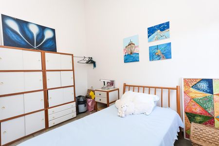 Casa à venda com 328m², 4 quartos e 4 vagas Casa à venda com 328m², 4 quartos e 4 vagassuíte 2