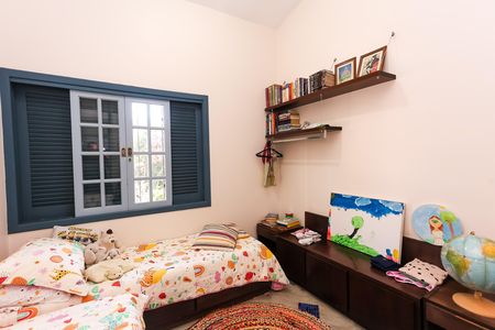 Casa à venda com 328m², 4 quartos e 4 vagas Casa à venda com 328m², 4 quartos e 4 vagassuíte 1