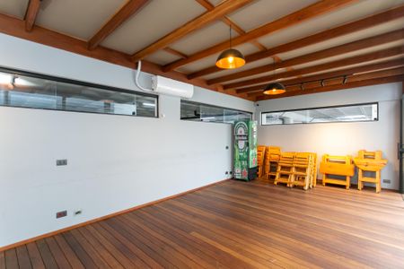 Apartamento para alugar com 48m², 2 quartos e 1 vaga Apartamento para alugar com 48m², 2 quartos e 1 vagaÁrea comum - Churrasqueira