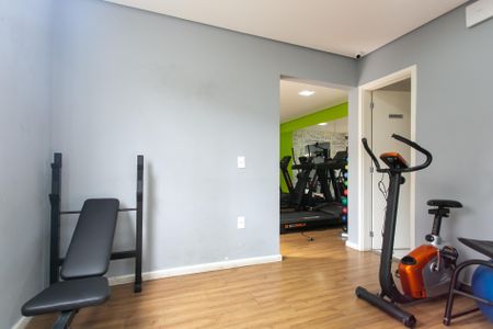 Apartamento para alugar com 48m², 2 quartos e 1 vaga Apartamento para alugar com 48m², 2 quartos e 1 vagaÁrea comum - Academia