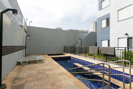 Apartamento para alugar com 48m², 2 quartos e 1 vaga Apartamento para alugar com 48m², 2 quartos e 1 vagaÁrea comum - Piscina