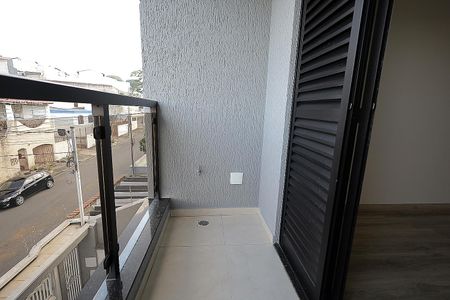 Casa à venda com 310m², 3 quartos e 6 vagas Casa à venda com 310m², 3 quartos e 6 vagasSacada Suíte