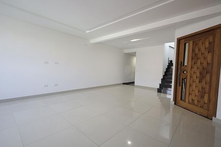 Casa à venda com 310m², 3 quartos e 6 vagas Casa à venda com 310m², 3 quartos e 6 vagasSala