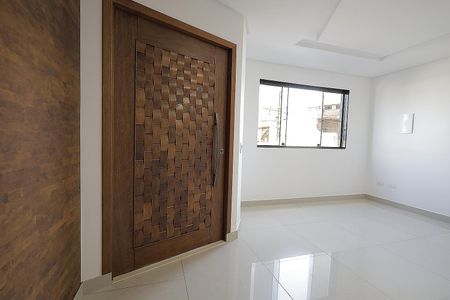 Casa à venda com 310m², 3 quartos e 6 vagas Casa à venda com 310m², 3 quartos e 6 vagasSala