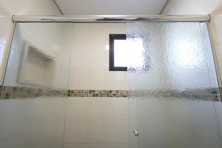 Casa à venda com 310m², 3 quartos e 6 vagas Casa à venda com 310m², 3 quartos e 6 vagasBanheiro 3