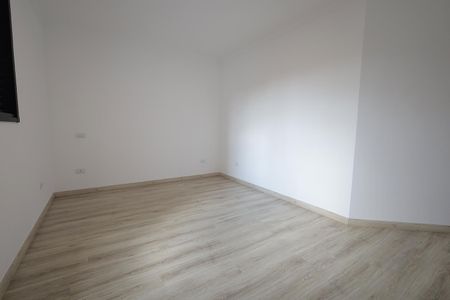 Casa à venda com 310m², 3 quartos e 6 vagas Casa à venda com 310m², 3 quartos e 6 vagasQuarto 3