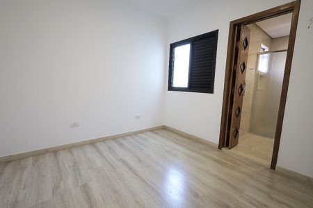 Casa à venda com 310m², 3 quartos e 6 vagas Casa à venda com 310m², 3 quartos e 6 vagasQuarto Suíte 2