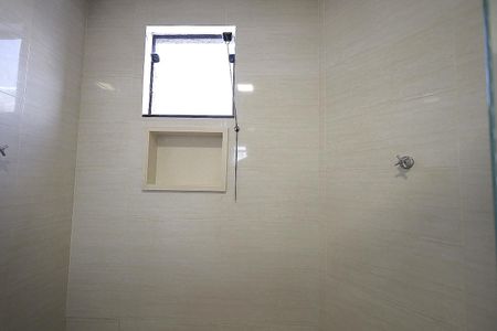 Casa à venda com 310m², 3 quartos e 6 vagas Casa à venda com 310m², 3 quartos e 6 vagasBanheiro Suíte