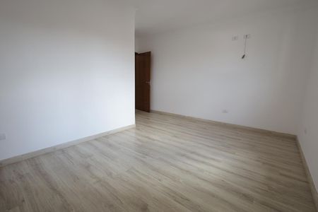 Casa à venda com 310m², 3 quartos e 6 vagas Casa à venda com 310m², 3 quartos e 6 vagasQuarto 3