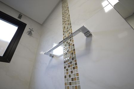 Casa à venda com 310m², 3 quartos e 6 vagas Casa à venda com 310m², 3 quartos e 6 vagasBanheiro