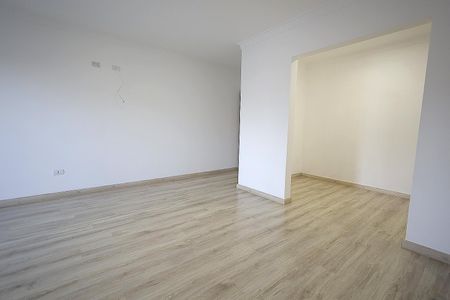 Casa à venda com 310m², 3 quartos e 6 vagas Casa à venda com 310m², 3 quartos e 6 vagasQuarto Suíte