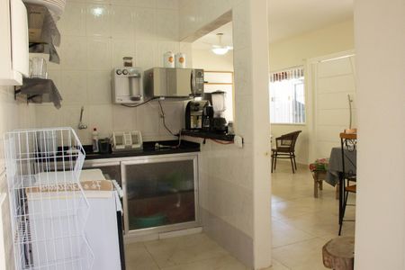 Casa para alugar com 120m², 3 quartos e 3 vagasCozinha