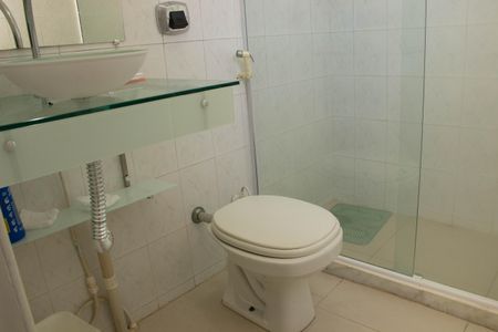 Casa para alugar com 120m², 3 quartos e 3 vagasBanheiro da Suíte