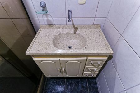 Casa à venda com 89m², 2 quartos e sem vaga Casa à venda com 89m², 2 quartos e sem vagaBanheiro