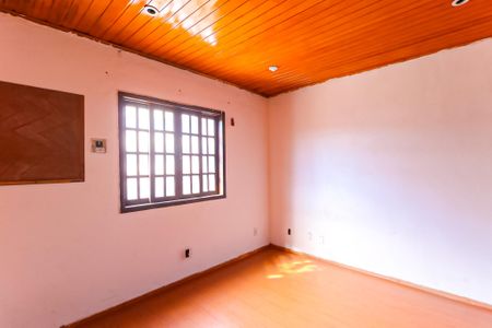 Casa à venda com 89m², 2 quartos e sem vaga Casa à venda com 89m², 2 quartos e sem vagaQuarto