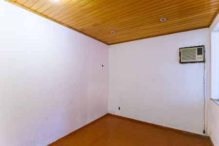 Casa à venda com 89m², 2 quartos e sem vaga Casa à venda com 89m², 2 quartos e sem vagaQuarto