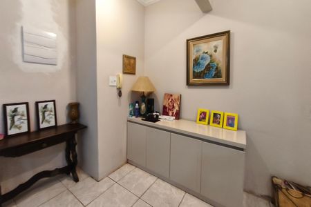 Casa à venda com 166m², 4 quartos e 3 vagas Casa à venda com 166m², 4 quartos e 3 vagasSala de Jantar