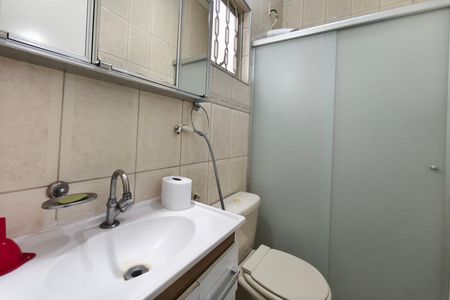 Casa à venda com 166m², 4 quartos e 3 vagas Casa à venda com 166m², 4 quartos e 3 vagasBanheiro