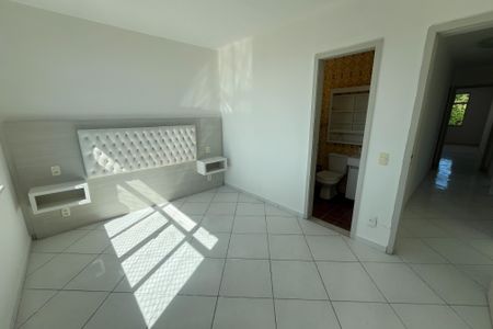 Apartamento à venda com 195m², 3 quartos e 1 vaga Apartamento à venda com 195m², 3 quartos e 1 vagaQuarto 1