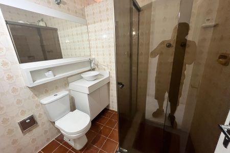 Apartamento à venda com 195m², 3 quartos e 1 vaga Apartamento à venda com 195m², 3 quartos e 1 vagaBanheiro