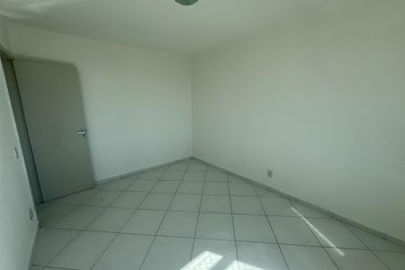 Apartamento à venda com 195m², 3 quartos e 1 vaga Apartamento à venda com 195m², 3 quartos e 1 vagaQuarto 2