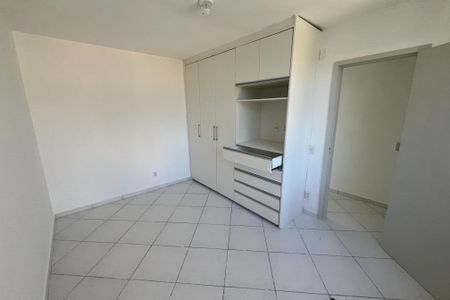 Apartamento à venda com 195m², 3 quartos e 1 vaga Apartamento à venda com 195m², 3 quartos e 1 vagaQuarto 3