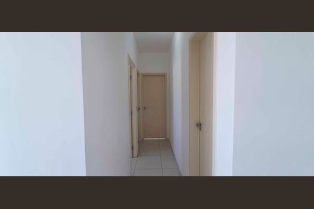 Apartamento à venda com 65m², 3 quartos e 1 vaga Apartamento à venda com 65m², 3 quartos e 1 vagaCorredor